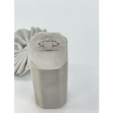 Fehérarany gyémánt gyűrű