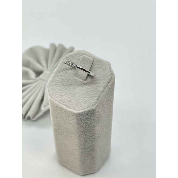 Fehérarany gyémánt gyűrű
