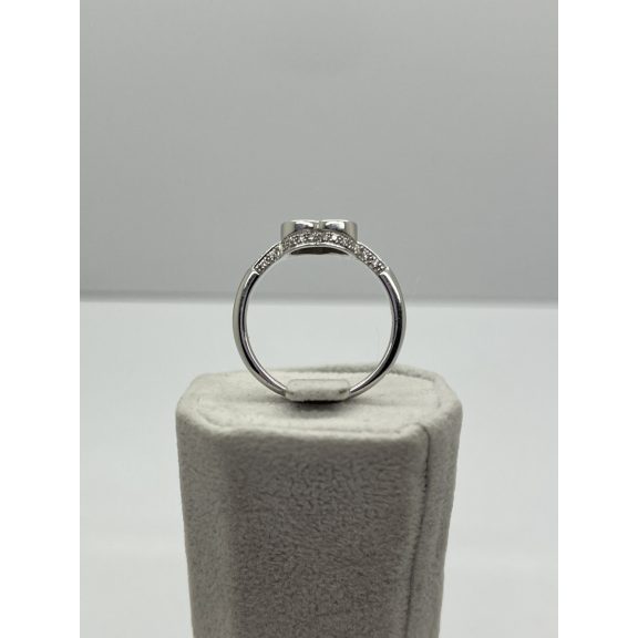 Fehérarany gyémánt gyűrű