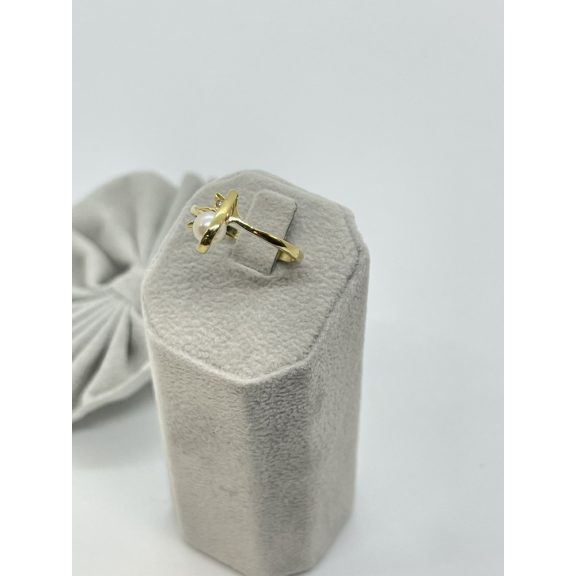 Arany gyémánt gyűrű édesvízi gyönggyel 