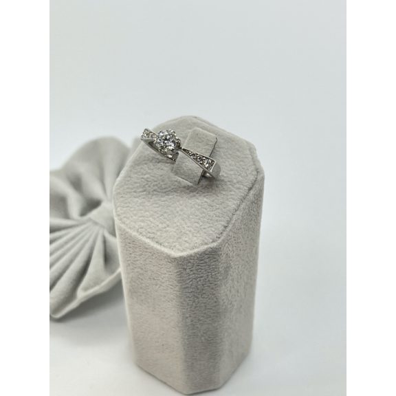 Fehérarany gyémánt gyűrű