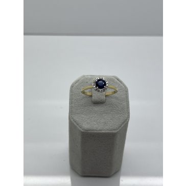 Arany zafír köves gyűrű gyémántokkal